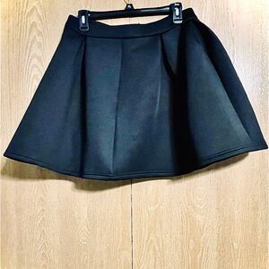 Nearly brand new black mini skirt